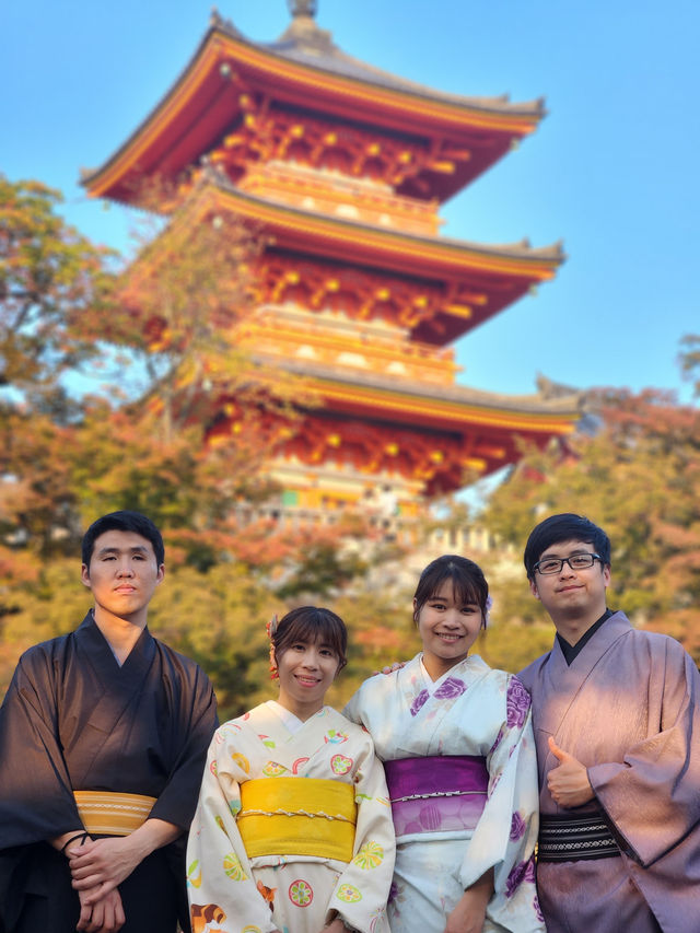 Dressed in Tradition: Exploring Kyoto's Timeless Charm✨