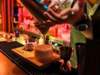 Honest Mistake Bar