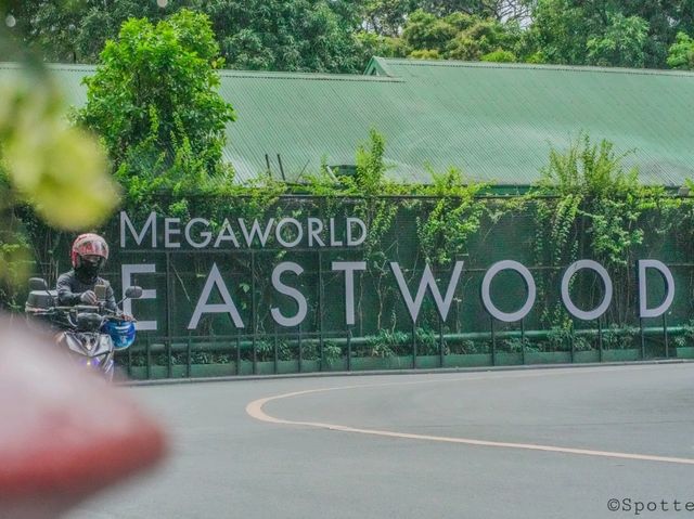 EASTWOOD CITY