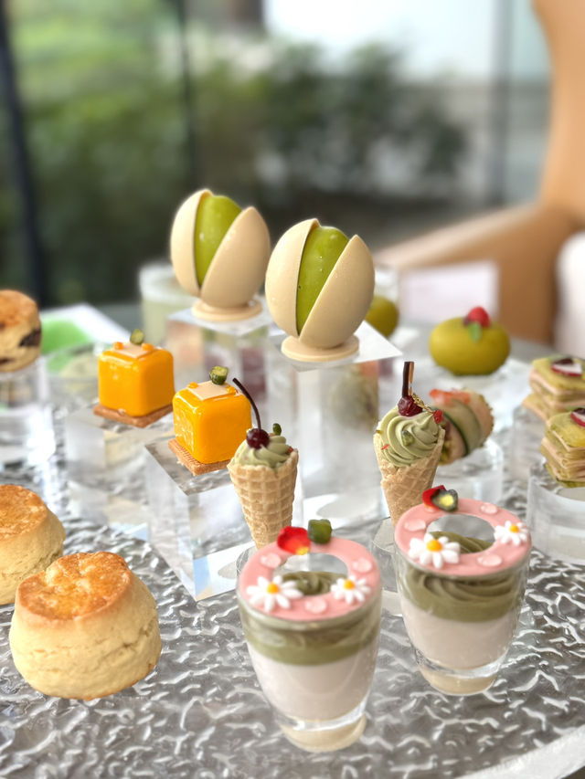 💖【香港港麗酒店樂聚廊「開心果之魅」下午茶】一場綠意與奢華之味覺盛宴✨🍵