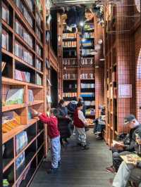 Where Books Meets Art ; My Mind Blowing Visit to Tannin Zhongshuge 
