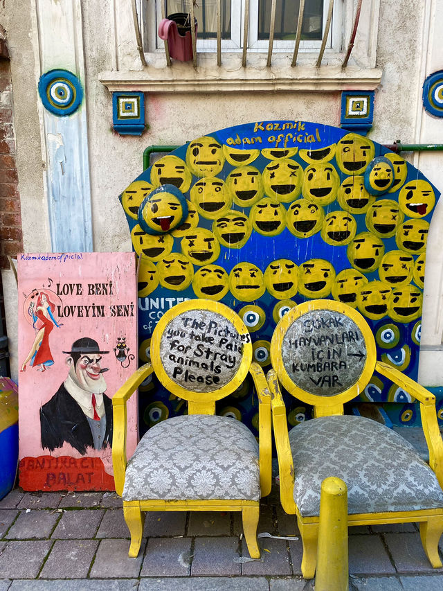 Getting Lost in Color: A Day in Balat, Istanbul