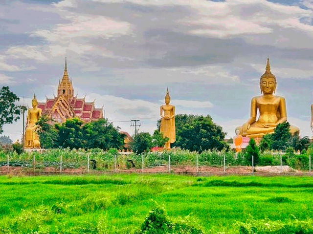 🚂🌊 PHITSANULOK WEEKEND ESCAPE: Where River Temples & Hidden Waterfalls Collide! 
