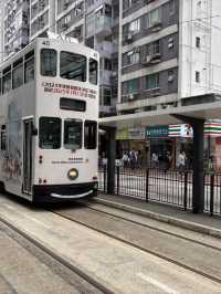香港島のトラムで市街地観光
