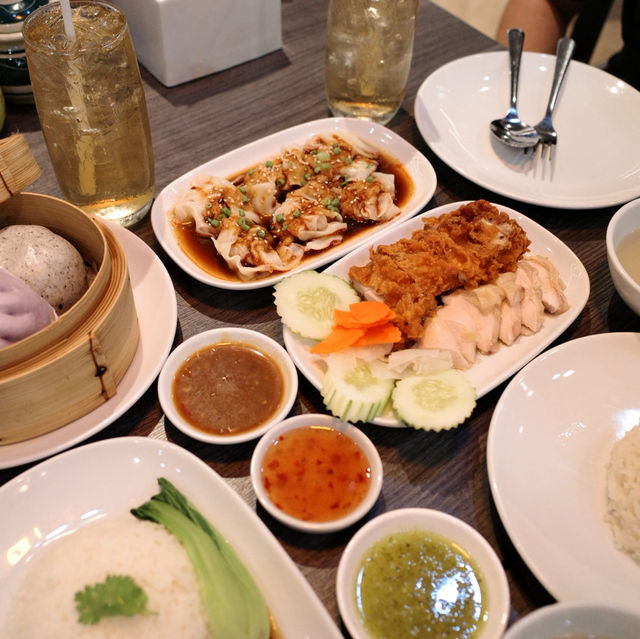 ข้าวมันไก่ไหหนาน