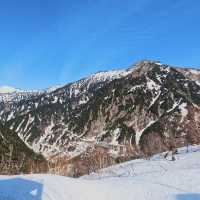 The white route : Tateyama Kurobe Alpine