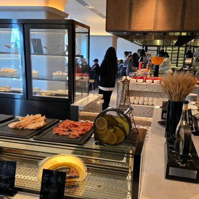 โรงแรม Sofitel Shanghai North Bund 