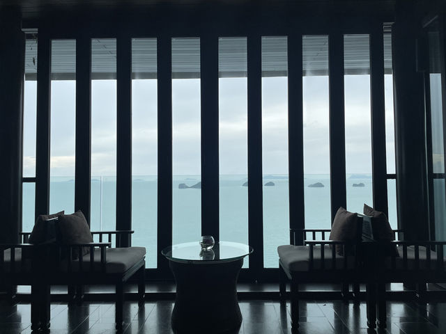 下塌｜經典依舊｜Conrad Koh Samui