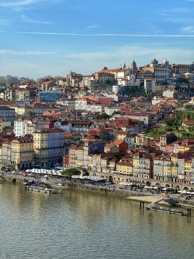 A Perfect Day in Porto – Tiles, Views & Timeless Charm