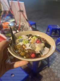 Include Insta Worthy Cafes in Hoi An!