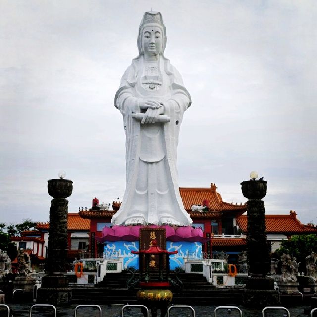 遊台灣北部基隆：大佛禪寺觀音像觀景台