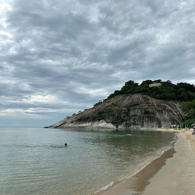 หาดทรายน้อย เขาเต่า🏝️🐢