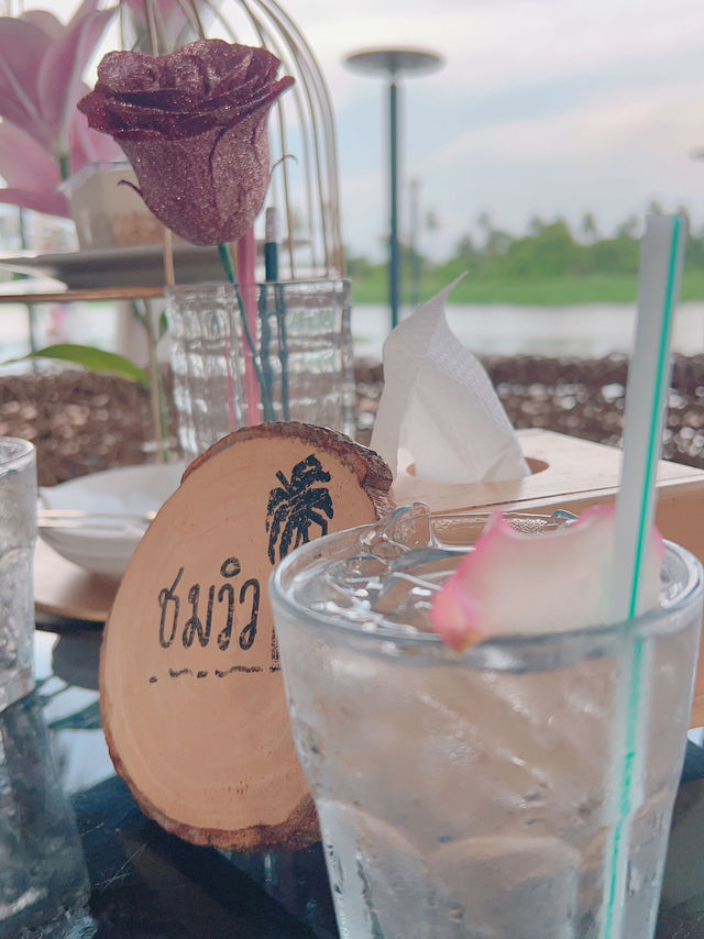 คาเฟ่น่านั่งนครชัยศรี 