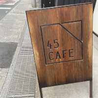 【埼玉/宮原🇯🇵】光の沢山集まるカフェ☕️45Cafe