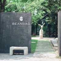 Beanbag Coffee เป็นคาเฟ่สไตล์มินิมอล