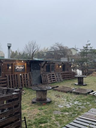 Pyeongtaek Pallet Cafe