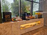 A Mini Disneyland Stay at Garden Rezen Hotel Shanghai – Perfect for Families!
