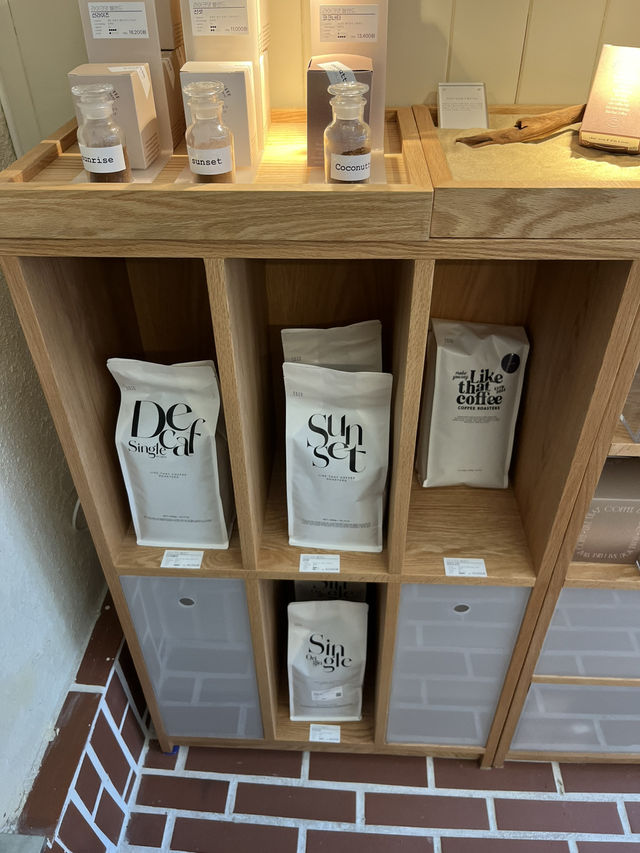국내 감성카페 직접 로스팅하는 커피맛집, 라이크댓커피 ☕️
