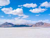 Bonneville Salt Flats – Nature’s Mirror in the Utah Desert