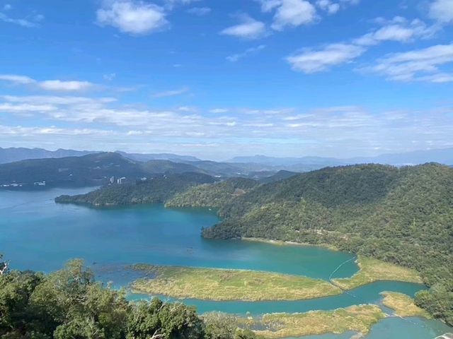 Sun Moon Lake (Sun Moon Lake Ropeway / 日月潭纜車)