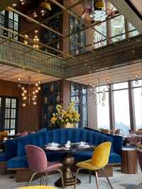 🇮🇩✨ Jakarta Luxe: Sky-High Glamour at The Langham! 🌆🥂