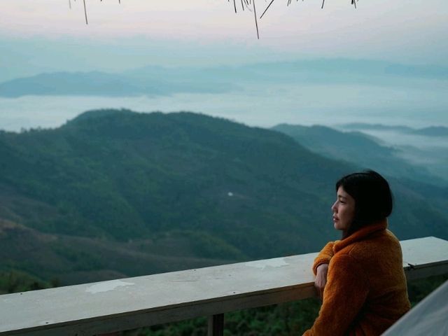 ที่พักและลานกางเต็นท์วิวปังบนดอยช้าง