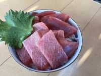 🐟 Oma’s Hidden Gem – A Heartwarming Tuna Feast at あけみちゃん号
