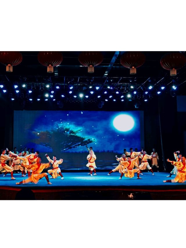 Temples, Blossoms & Carved Stone: Ancient Beauty in Luoyang