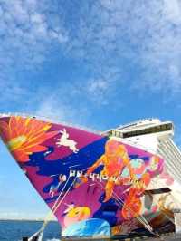 🚢🌟 Genting Dream Cruise – Sail, Chill & Repeat! 🌊🍹