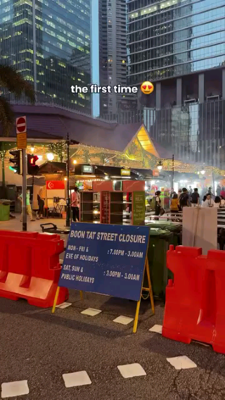A MUST on your Singapore trip 🤤🍢⬇️