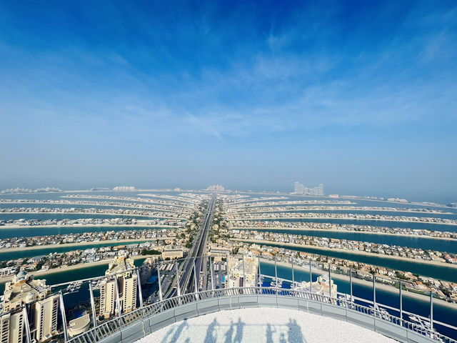 Living the Palm Life: Dubai’s Iconic Escape