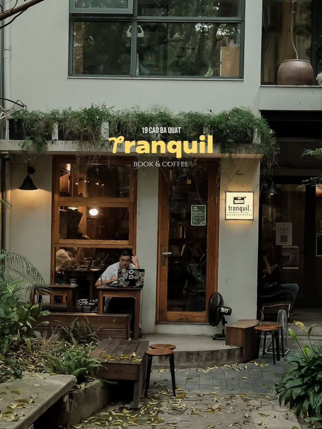 Tranquil Books & Coffee