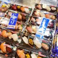 Seafood Heaven at Osaka’s Kizu Market 🐟