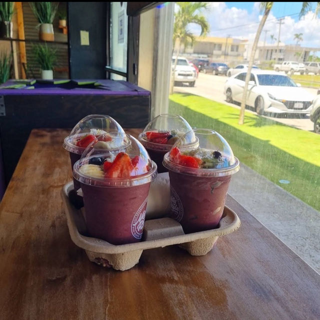Mighty Purple Cafe
