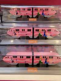 Unique Singaporean crafts and figurines at Sentosa Shop