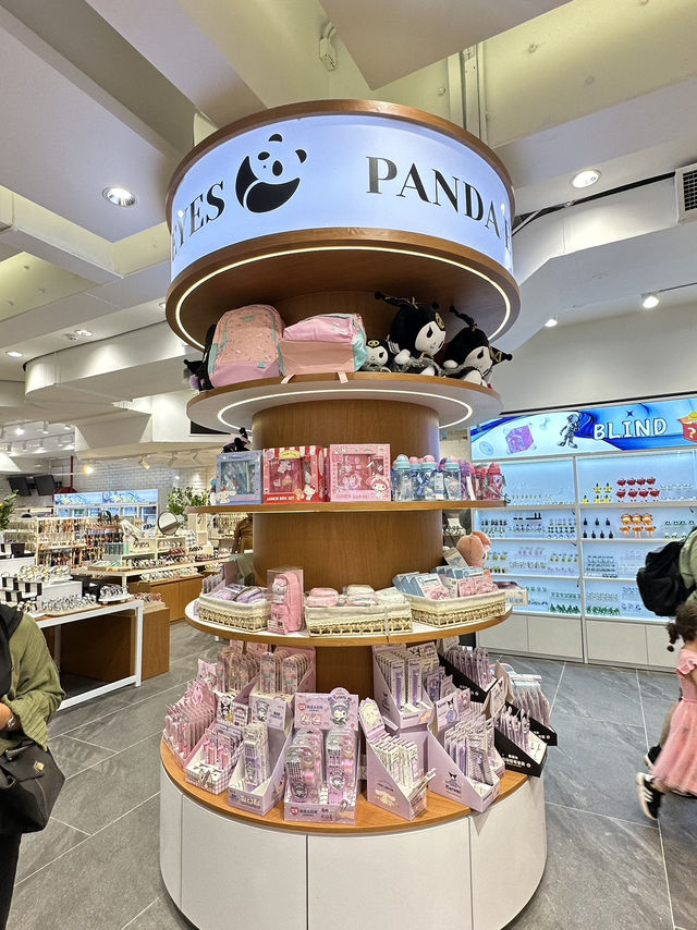 The largest Panda Eyes at Bukit Bintang