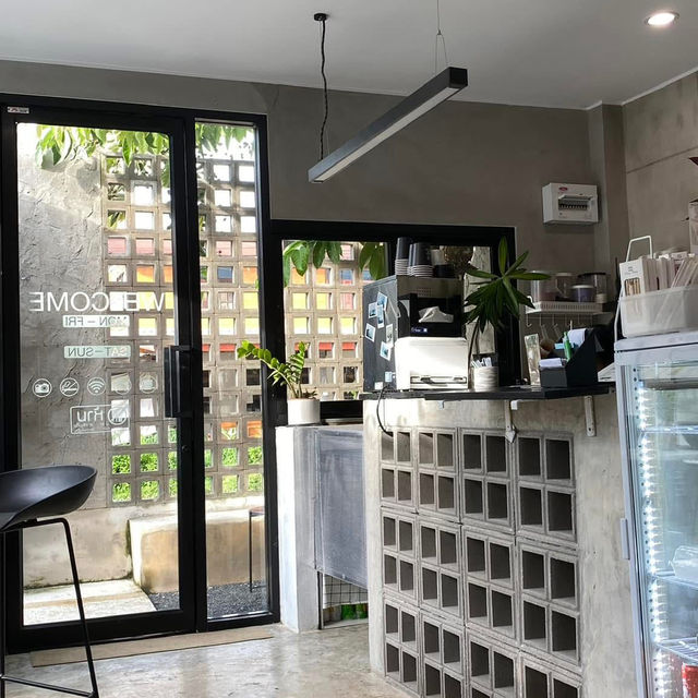 HAPP space&cafe : ยโสธร