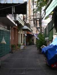 Bangkok: Where Chaos Whispers Magic