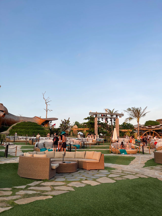 sunset at Luna Beach Club
