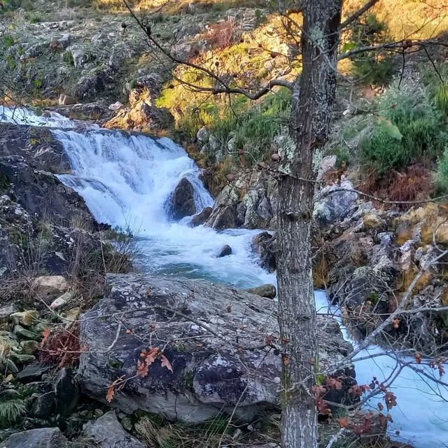 Hidden Pools and Forest Feels at Pozo do Arco