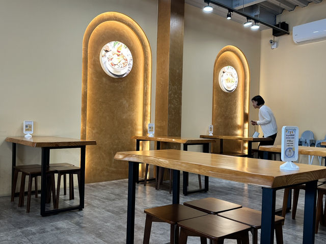 臺中大里 連續四年米其林指南 羅家古早味（大里店）