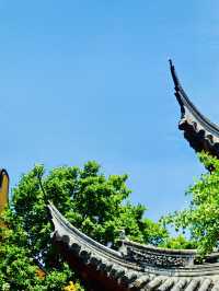 Shanghai's Oldest and Most Majestic Buddhist Sanctuary