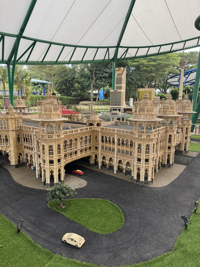 Weekend getaway at Legoland Malaysia Theme Park! 
