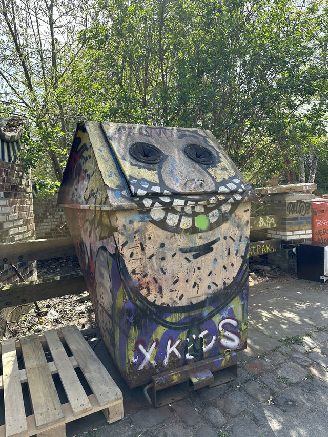 Art Comes To Life at Christiania Art Comes To Life at Christiania