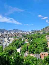 Discovering the Colorful Wonder of Escaleras de Selarón