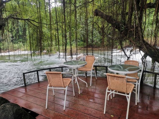 มะลิคาเฟ่ ต.ฉมัน อ.มะขาม จ.จันทบุรี