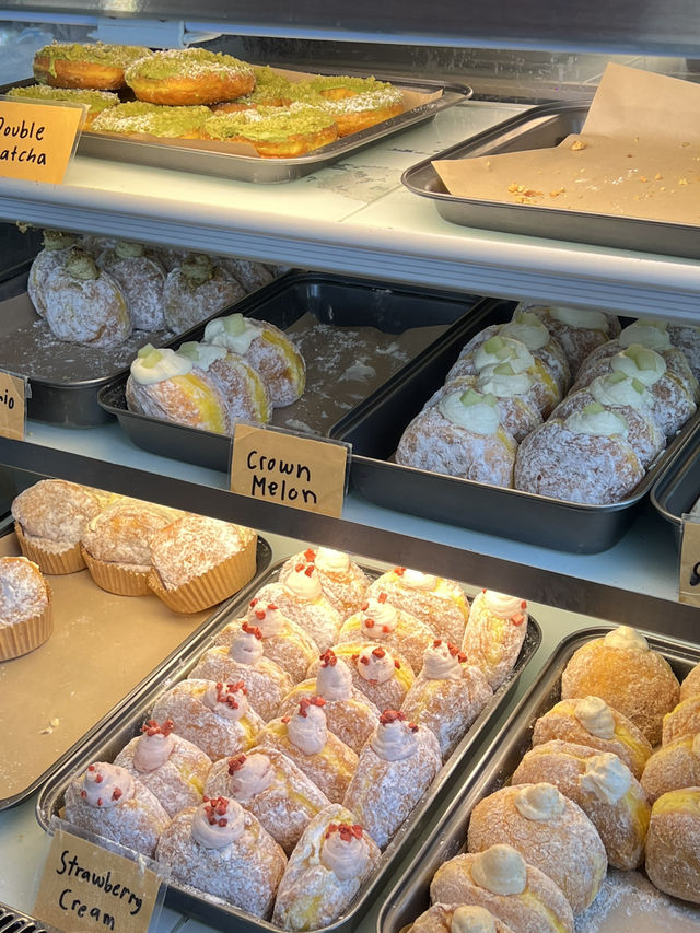 🍩✨ Jakarta • OO Donuts ✨🍩