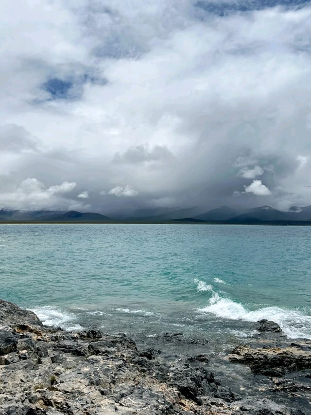Pilgrimage to the Sky: The Sacred Journey to Namtso