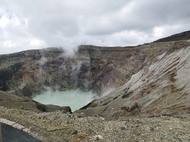 阿蘇火山口