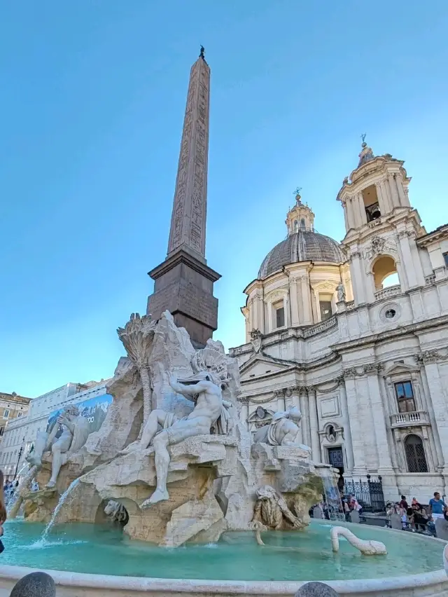 Piazza Navona: Rome's Art Sanctuary